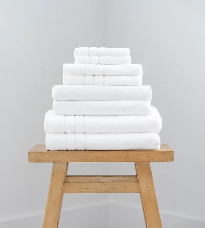 Classic Bedding & Bath Bundle